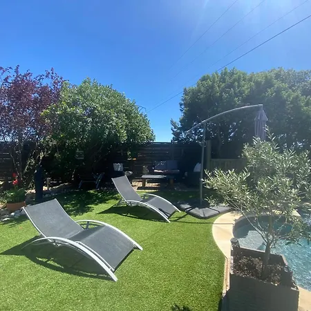 Apartman Combe Charelle